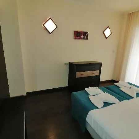 מלון דירות Bendita Mare 4*